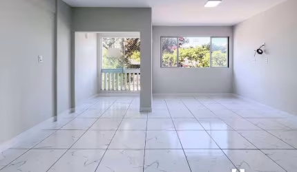 Apartamento com 1 suíte e 2 dormitórios no Centro de Itajaí