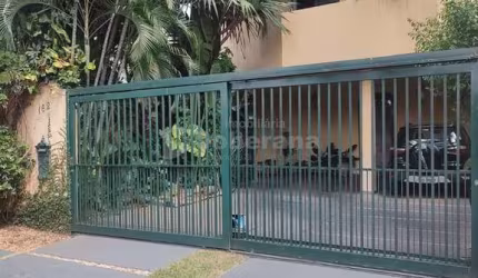 Casa em condomínio fechado com 4 quartos à venda no Bairro das Palmeiras, Campinas , 439 m2 por R$ 2.120.000