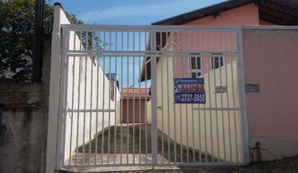 Casa com 2 quartos para alugar no Jardim Nova Europa, Campinas , 70 m2 por R$ 2.000