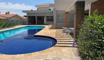 Casa à venda no bairro Parque Alto Taquaral em Campinas