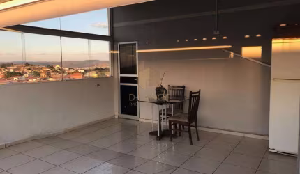 Cobertura à venda no Condomínio Spazio Confiance no bairro Jardim Anton Von Zuben em Campinas