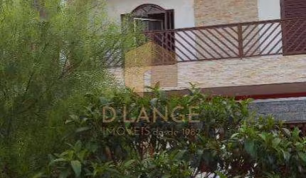 Casa à venda no bairro Parque Jambeiro em Campinas