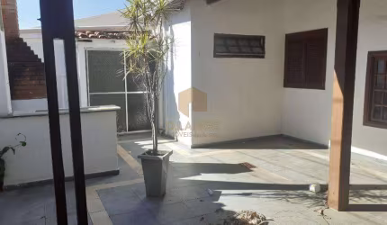 Casa à venda em Campinas, Village Campinas