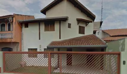 Casa à venda em Campinas, Parque Jambeiro, com 3 quartos, com 250 m²