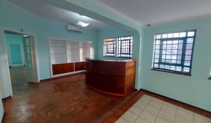 Casa para alugar em Campinas, Jardim Guanabara, com 3 quartos, com 208.82 m²