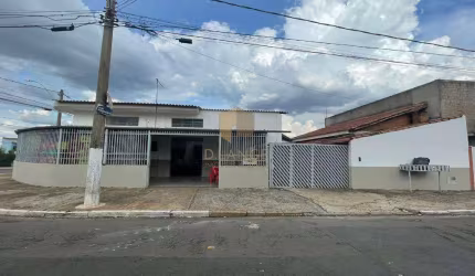 Prédio à venda em Paulínia, Alto de Pinheiros, com 279 m²
