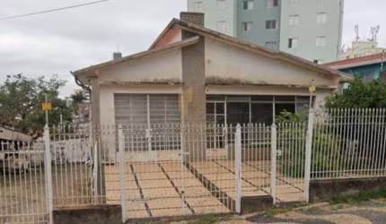 Casa Comercial à venda no Jardim Proença em Campinas