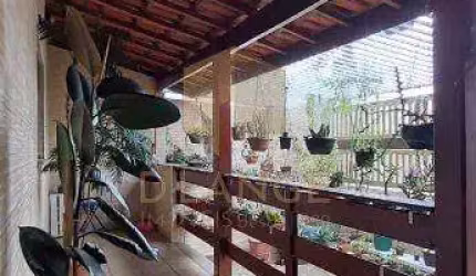 Casa à venda em Paulínia, Santa Cecília, com 4 quartos, com 277 m²