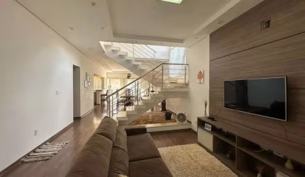 Casa à venda no bairro Jardim Planalto em Paulínia