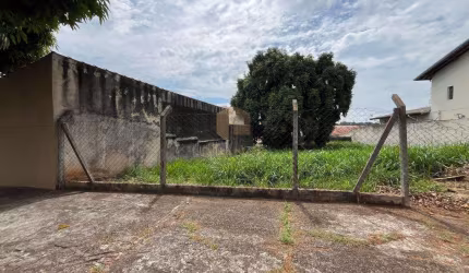 Terreno à Venda no Bairro Nova Campinas em Campinas