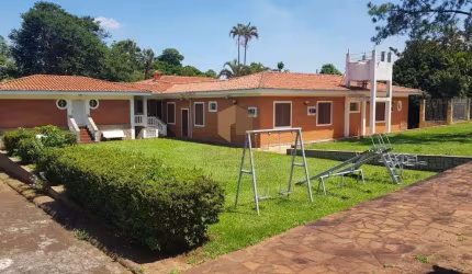 Casa para venda e Locação no Parque Taquaral em Campinas