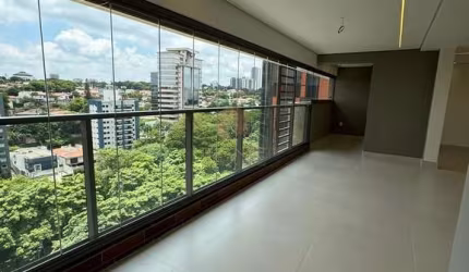 Apartamento à venda no bairro Cambuí em Campinas/SP