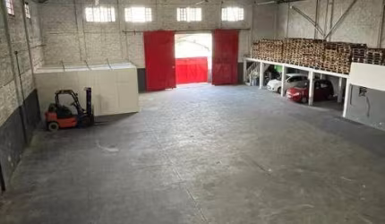 Galpão na Rodovia Rio Santos - Ideal para empresas - Jd. Britan
