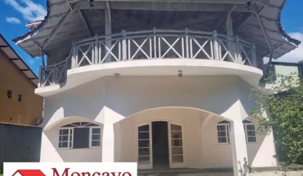 Sobrado triplex, num lote de 539 ms, ideal para comercios .