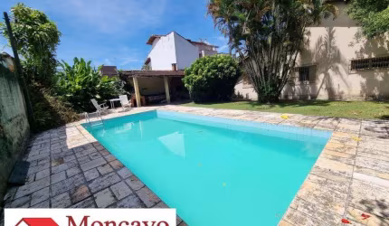Casa em amplo terreno de 725 ms² - Portal da Fazendinha -Getuba