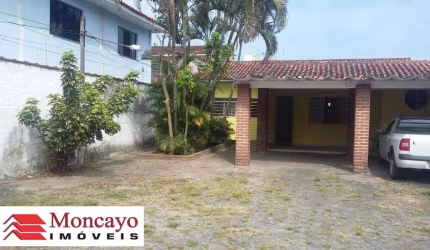 Casa em excelente localização - Bairro Jardim Primavera