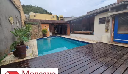 Ótima casa a venda no Sumaré, Caraguatatuba.
