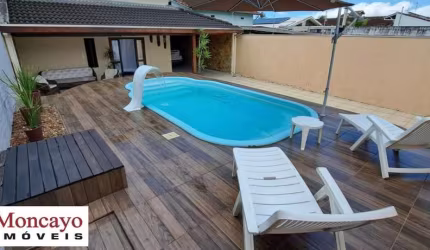 Excelente sobrado em Caraguatatuba, Jardim Aruan.