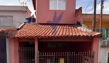 Sobrado com duas casas à venda no bairro Vila Gilda em Santo André/SP