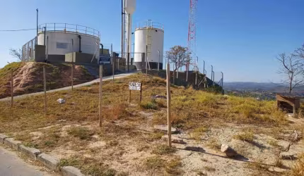 Terreno à venda na Rua Denilson de Oliveira Pinto, Liberdade, Santa Luzia por R$ 200.000