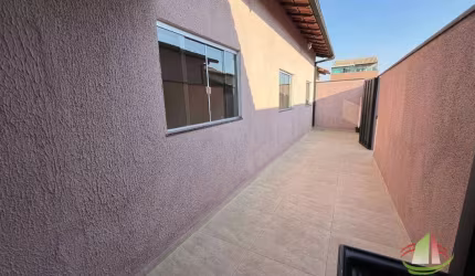 Casa com 3 dormitórios para alugar, 115 m² por R$ 2.742,67/mês - Copacabana - Belo Horizonte/MG