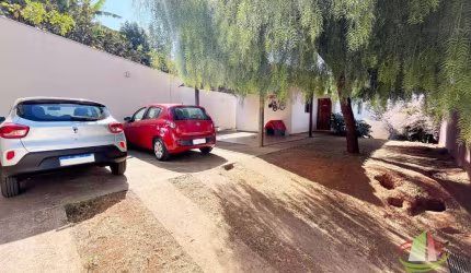 Casa em lote de 340m² com 3 quartos à venda, 340 m² por R$ 955.000 - Trevo - Belo Horizonte/MG