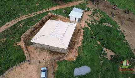 Fazendinha à venda em Água Limpa - São Sebastião do Oeste - Minas Gerais, 60.000 m² por R$ 470.000.