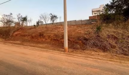 Terreno à venda, 405 m² por R$ 330.000 - Gran Park - Vespasiano/MG
