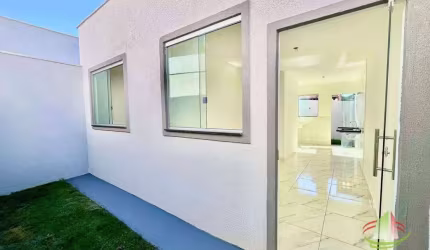 Casa com 2 dormitórios à venda, 60 m² por R$ 242.000,00 - Porto Seguro - Ribeirão das Neves/MG