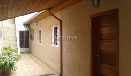 Casa térrea para venda em rua sem saída no Bairro Jardim Previdência !
