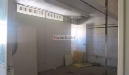 Galpão/Depósito/Armazém e 3 banheiros à Venda, 485 m²
