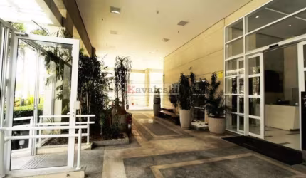 Sala comercial, a 170 m do metro Saúde