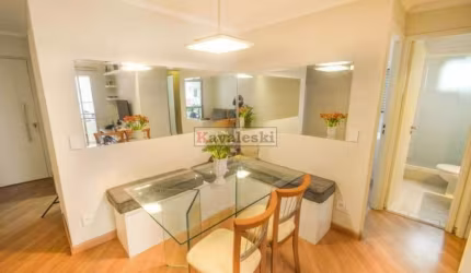 Apartamento dois dormitórios suite 1 vaga Miolo da Vila Gumercinco