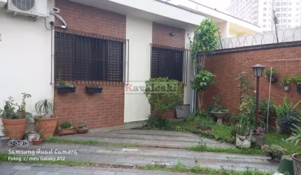Casa Térrea Próximo Metrô Alto Ipiranga- 3 dormitórios 4 vagas - Quintal grande-