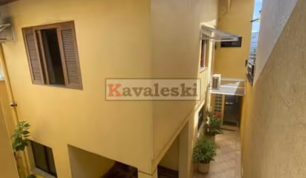 Lindo Sobrado com 3 dormitórios 1 suite com closet , 2 vagas , Àrea Gourmet , 2 vagas - AC PERMUTA