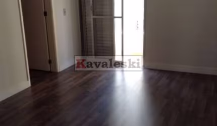 Locação  -Bairro Paraíso Apartamento c/4 Suítes e 2 vagas