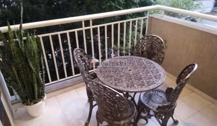 Apartamento Varanda Gourmet , com 3 quartos e 2 vagas cobertas na Saúde.