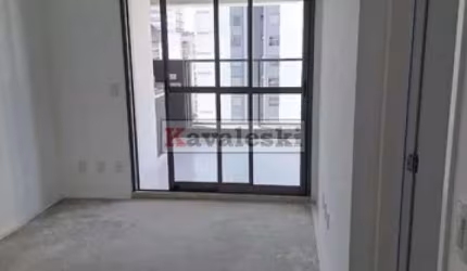 Apartamento com 3 Quartos e 2 banheiros à Venda, 79  m²