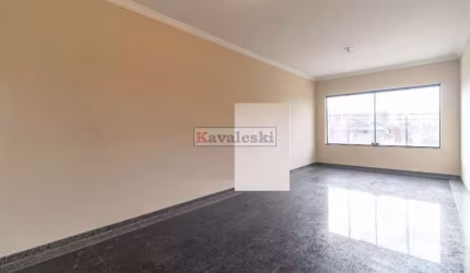 Sobrado  200m² - 3 suítes - 4 vagas