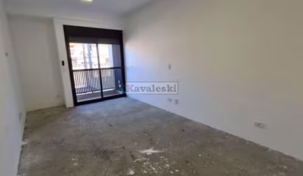 >   SOBRADO NOVO PRÓXIMO A RUA ITAPIRU NA SAÚDE !!