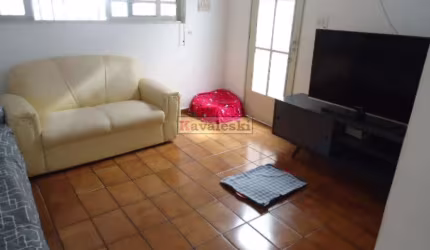 ATENÇÃO!! Casa Térrea próximo Metrô Somente 420 Mil - 2 dormitórios 1 vaga - Quintal