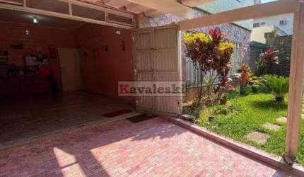 Excelente casa térrea no Moinho Velho