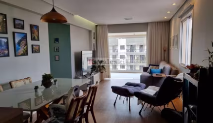 VENDO APARTAMENTO REFORMADO NA SAUDE 104 M²