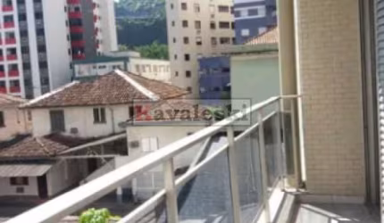 ** Lindo Imóvel no Edifício Saint Charles (Condomínio de frete para a Praia)