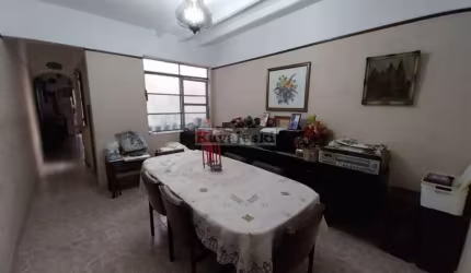 VENDO SOBRADO BARRA FUNDA 200 M²