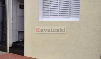 Casa Térrea de Vila fechada- 2 dormitórios 1 suite 2 wcs 1 vaga - Oportunidade