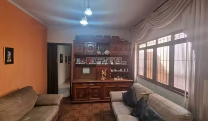 Casa na região da Vila das Mercês / Saúde