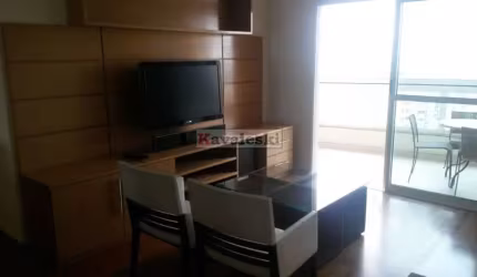 Lindo apartamento 3 suítes, 200m Metro Praça da Arvore