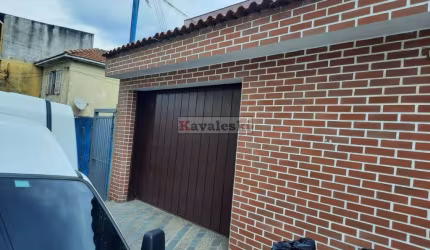 Casa Térrea Reformada - 3 dormitórios 1 suite  5 vagas - quintal
