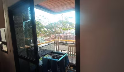 Apartamento com 98 metros pertinho do metro Alto do Ipiranga.